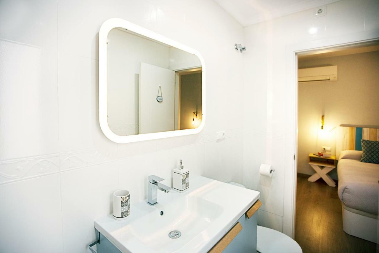 Hi Suite Malaga Centro ภายนอก รูปภาพ